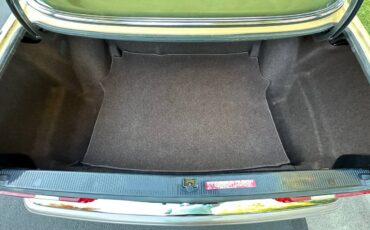 Mercedes-benz-300-300sd-diesel-1983-custom-32