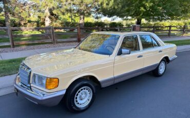 Mercedes-benz-300-300sd-diesel-1983-custom-66