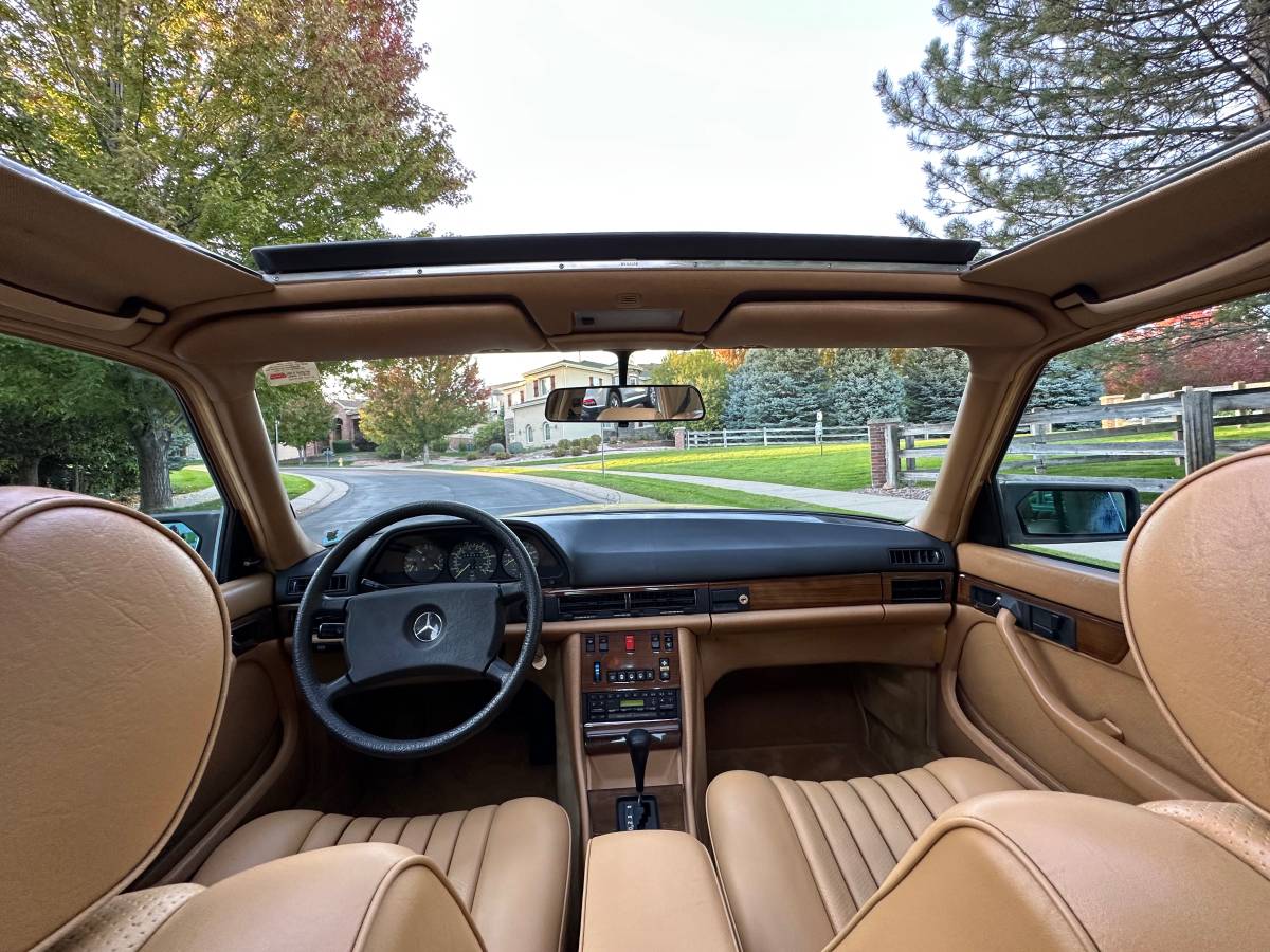 Mercedes-benz-300-300sd-diesel-1983-custom-9