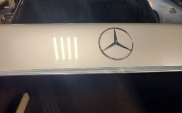 Mercedes-benz-300-300se-1989-custom-13