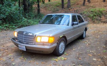 Mercedes-benz-300-300se-1989-custom-15