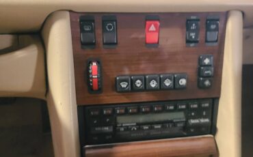 Mercedes-benz-300-300se-1989-custom-21