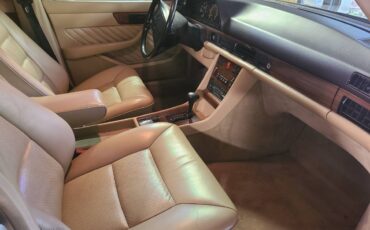 Mercedes-benz-300-300se-1989-custom-5