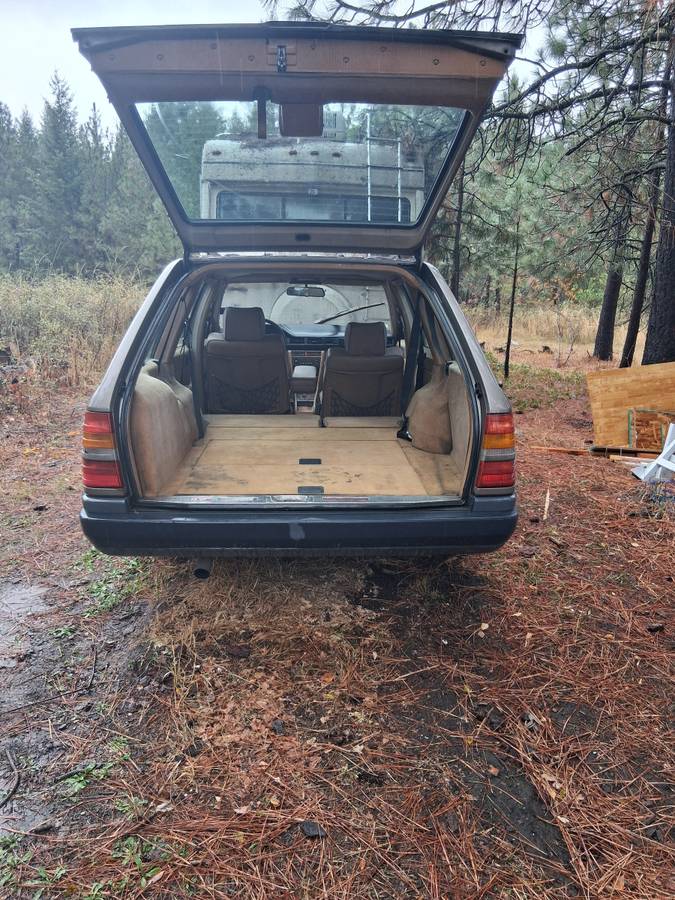 Mercedes-benz-300-300tdt-diesel-1987-brown-3