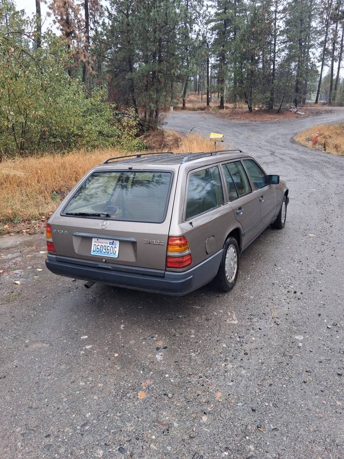 Mercedes-benz-300-300tdt-diesel-1987-brown-5