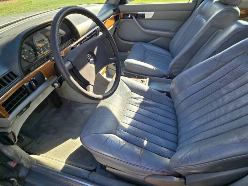 Mercedes-benz-300-class-sd-diesel-1982-grey-1