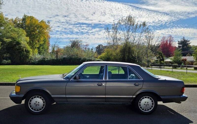 Mercedes-benz-300-class-sd-diesel-1982-grey-5