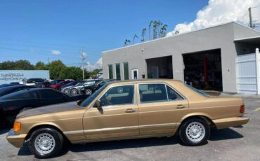 Mercedes-benz-300-diesel-1984-1