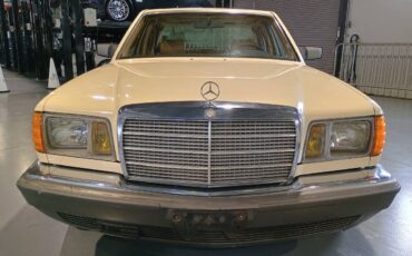 Mercedes-benz-300-sd-diesel-1981-9