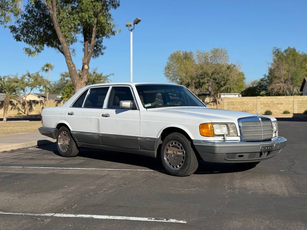 Mercedes-benz-300-sdl-diesel-1986-1
