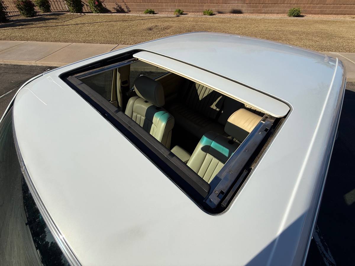 Mercedes-benz-300-sdl-diesel-1986-18