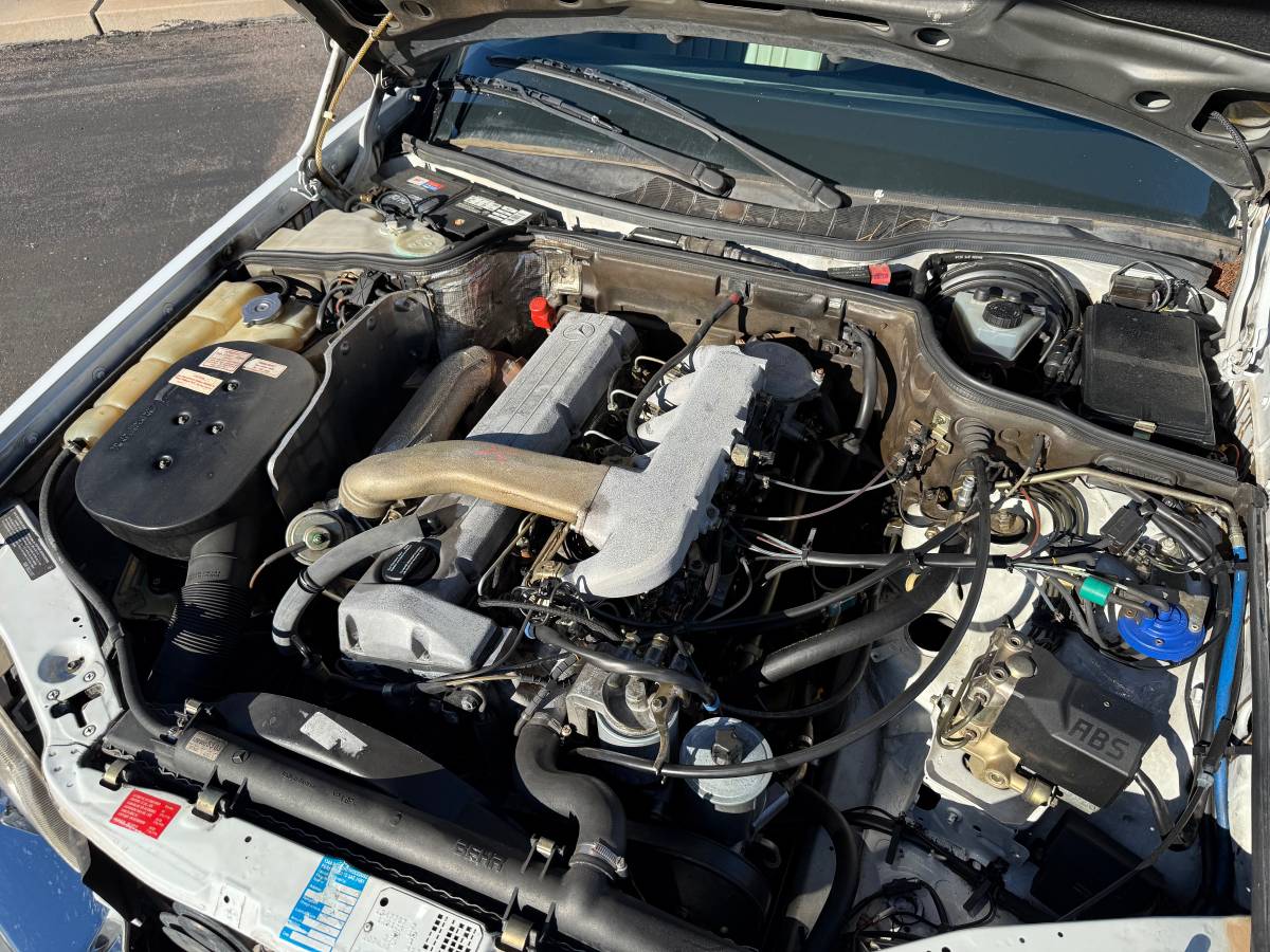 Mercedes-benz-300-sdl-diesel-1986-20