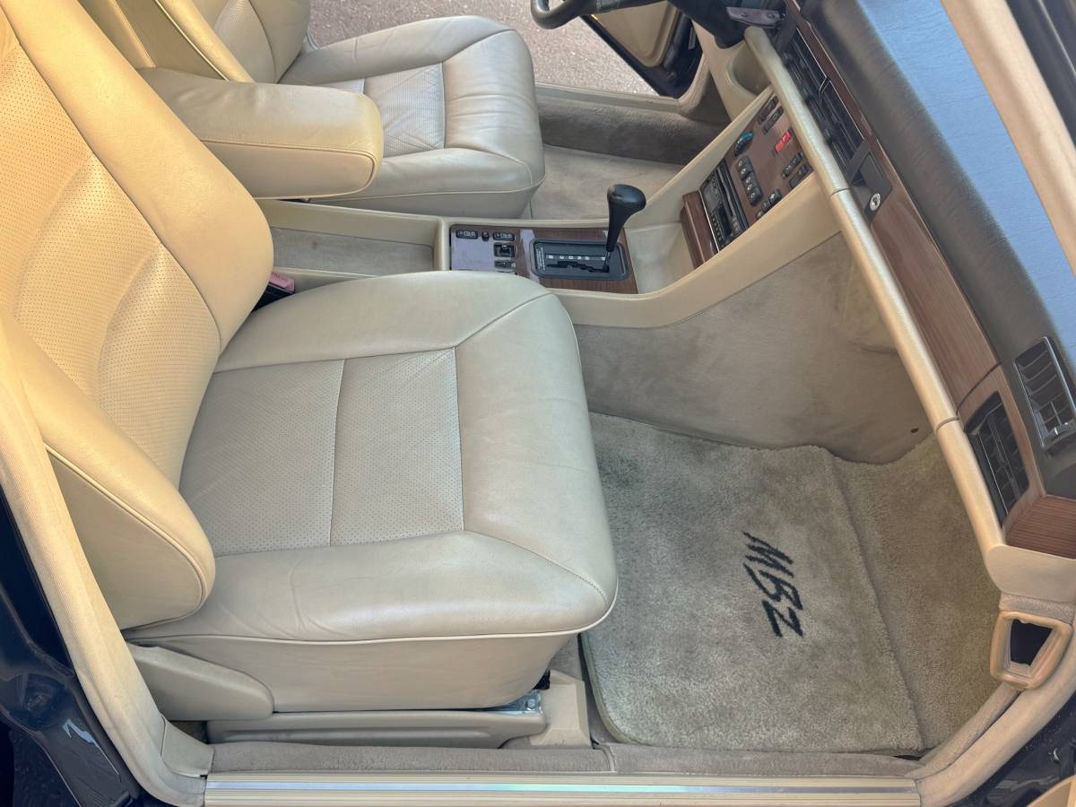 Mercedes-benz-300-sel-1990-blue-5
