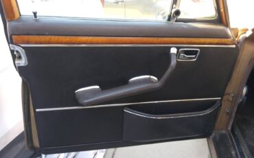 Mercedes-benz-300-sel-6.3-1969-brown-14