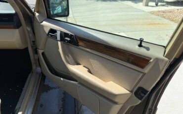 Mercedes-benz-300-te-4matic-4d-1991-8