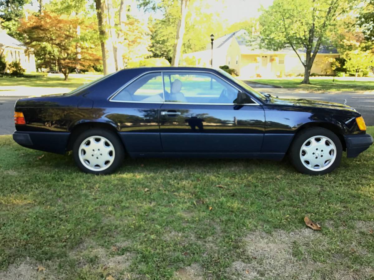 Mercedes-benz-300ce-1989-blue-3