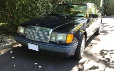 Mercedes-benz-300ce-1989-blue