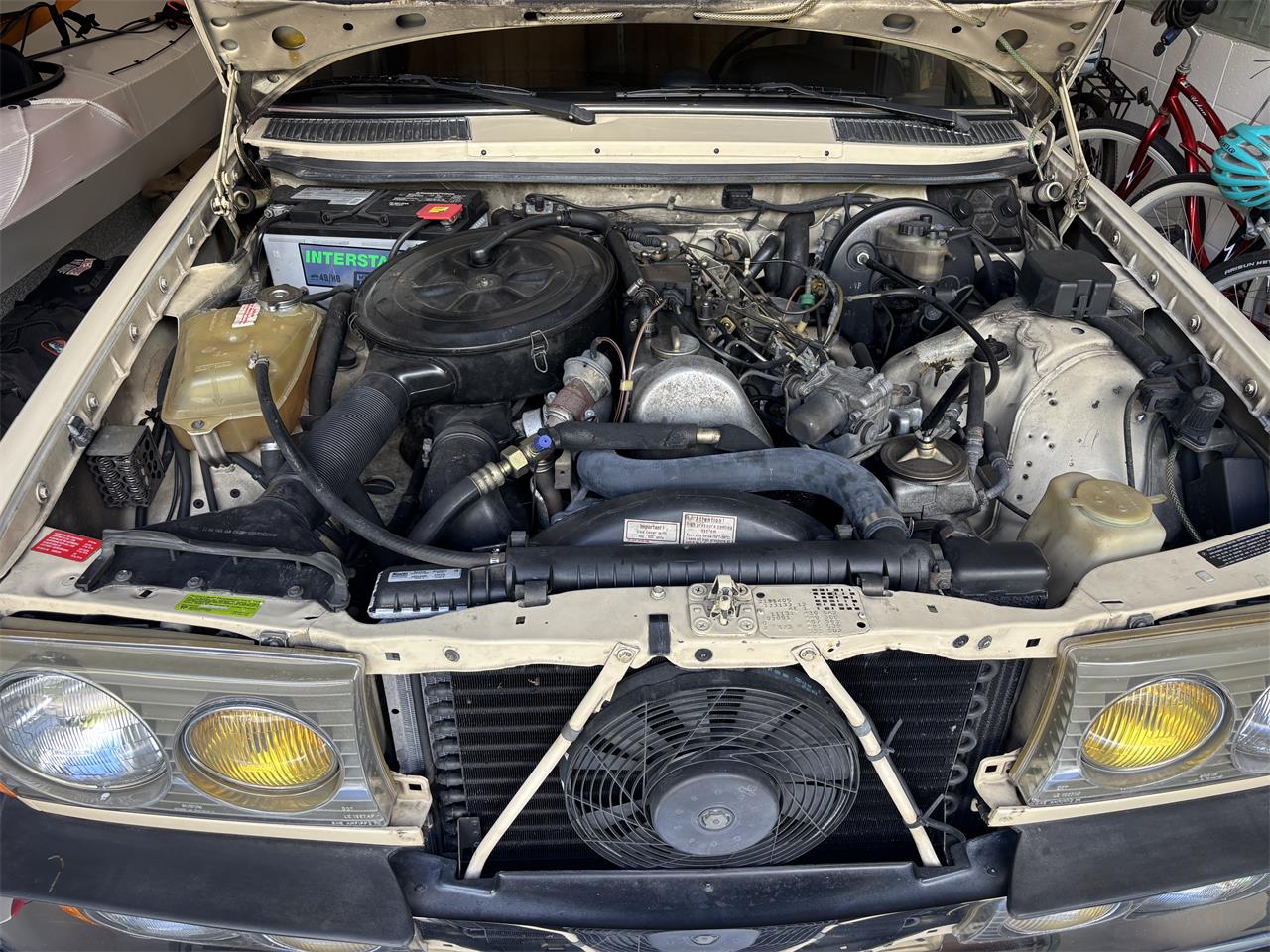 Mercedes-benz-300d-1982-Beige-Palamino-14