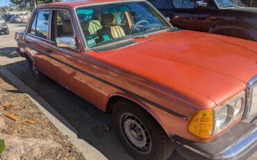Mercedes-benz-300d-diesel-1980-orange-5