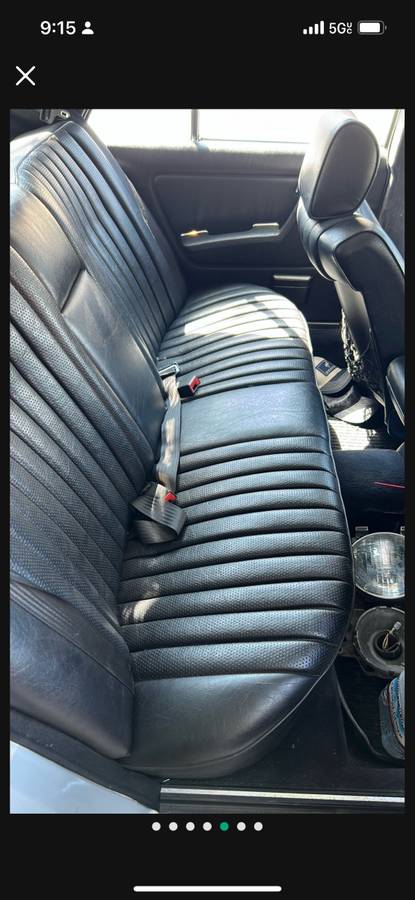 Mercedes-benz-300d-diesel-1984-silver-3