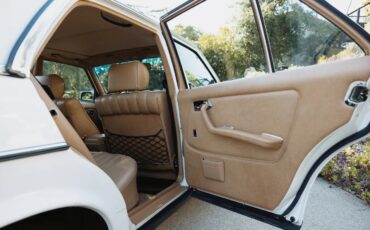 Mercedes-benz-300dt-1981-Light-Ivory-Palomino-Leather-14