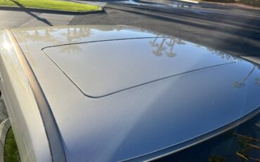 Mercedes-benz-300e-1990-custom-3