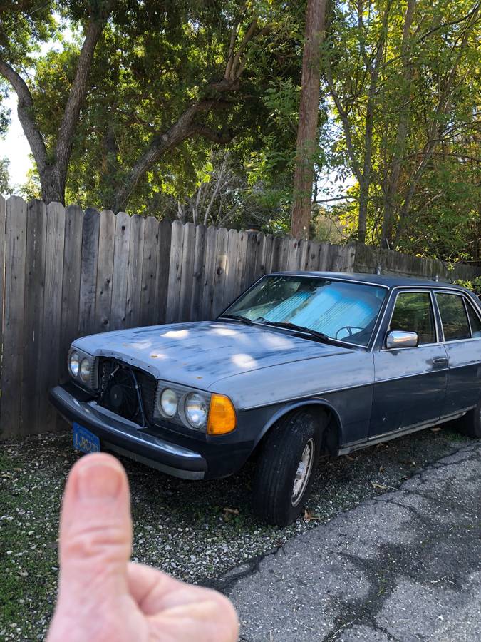Mercedes-benz-300sd-diesel-1984-blue-1