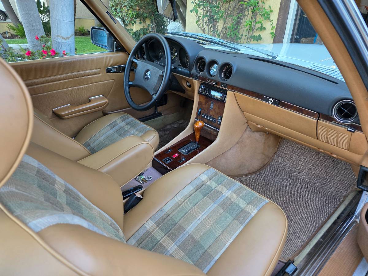 Mercedes-benz-300sl-1986-white-11