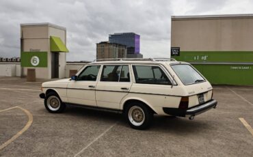 Mercedes-benz-300td-diesel-1985-custom-2