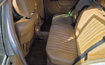 Mercedes-benz-300td-diesel-1987-white-14