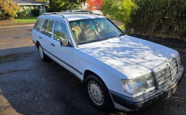 Mercedes-benz-300td-diesel-1987-white
