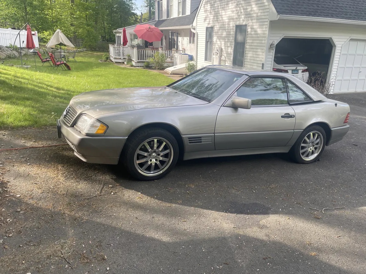 Mercedes-benz-320sl-1995-Gold-amp-Tan-Tan-3