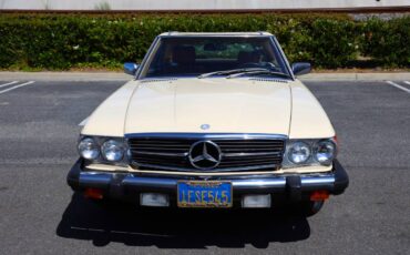 Mercedes-benz-380-380sl-1983-16