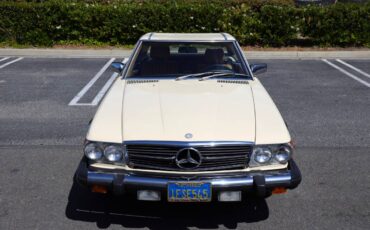Mercedes-benz-380-380sl-1983-3