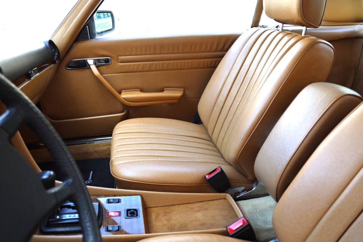 Mercedes-benz-380-380sl-1983-9