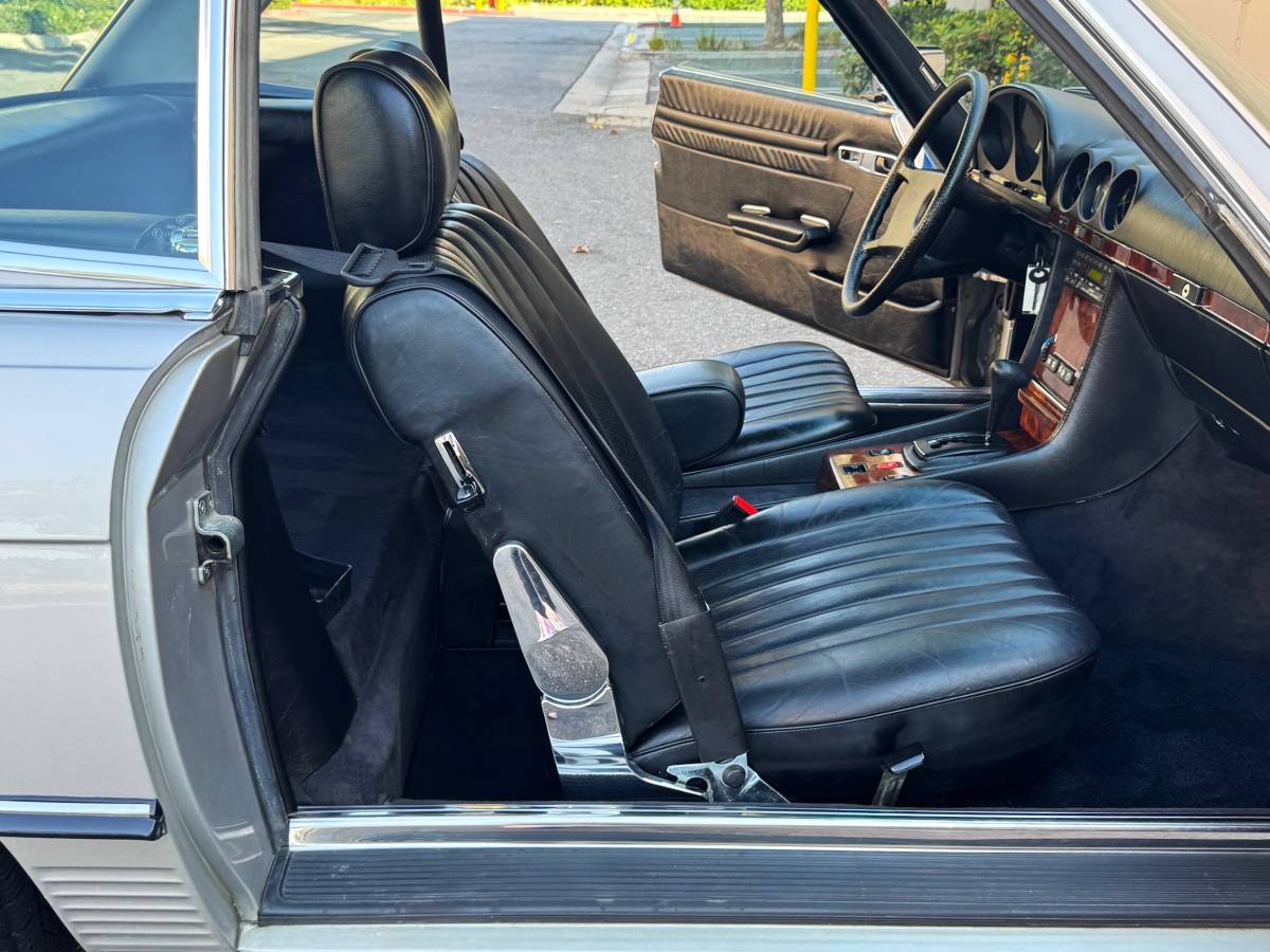 Mercedes-benz-380-380sl-1984-20
