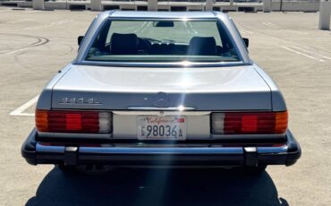 Mercedes-benz-380-380sl-1984-5