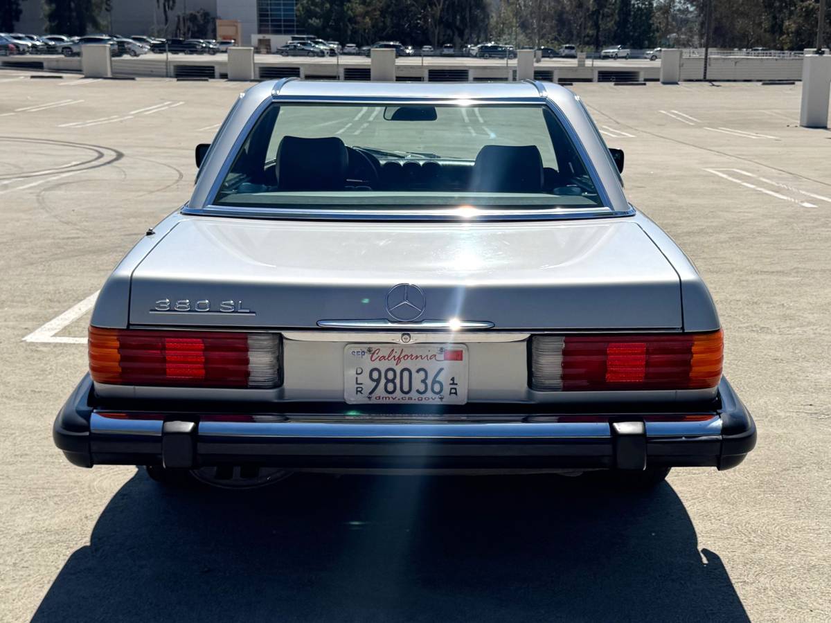 Mercedes-benz-380-380sl-1984-5
