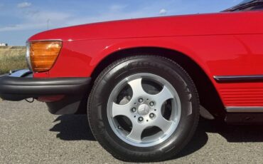Mercedes-benz-380-380sl-1984-red-12