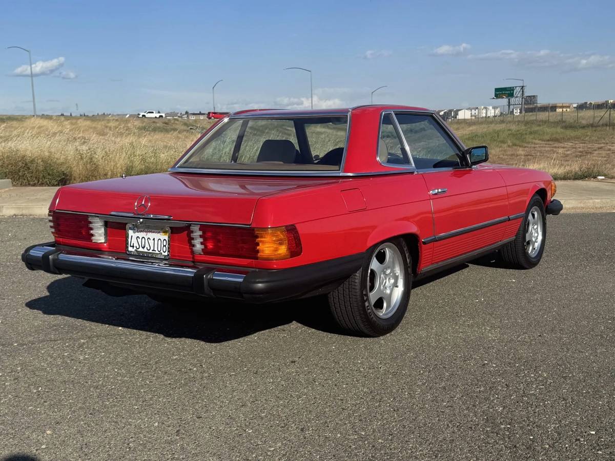 Mercedes-benz-380-380sl-1984-red-16