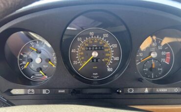 Mercedes-benz-380-380sl-1984-red-9