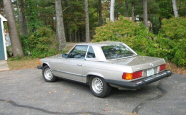 Mercedes-benz-380-380sl-1985-1