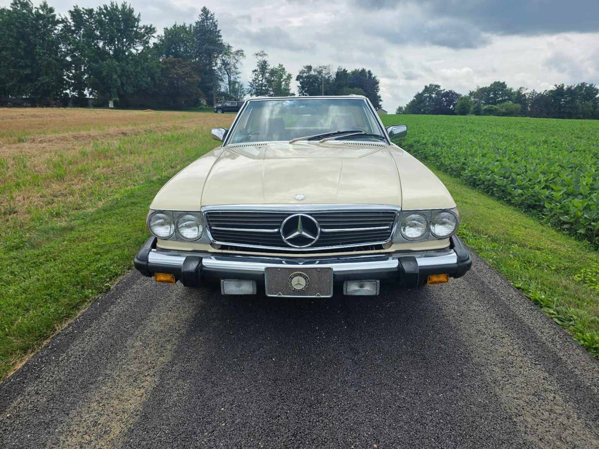 Mercedes-benz-380-380sl-1985-yellow-18