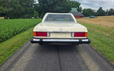 Mercedes-benz-380-380sl-1985-yellow-23