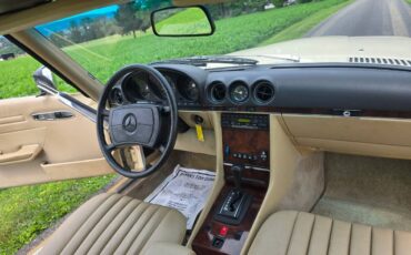 Mercedes-benz-380-380sl-1985-yellow-28