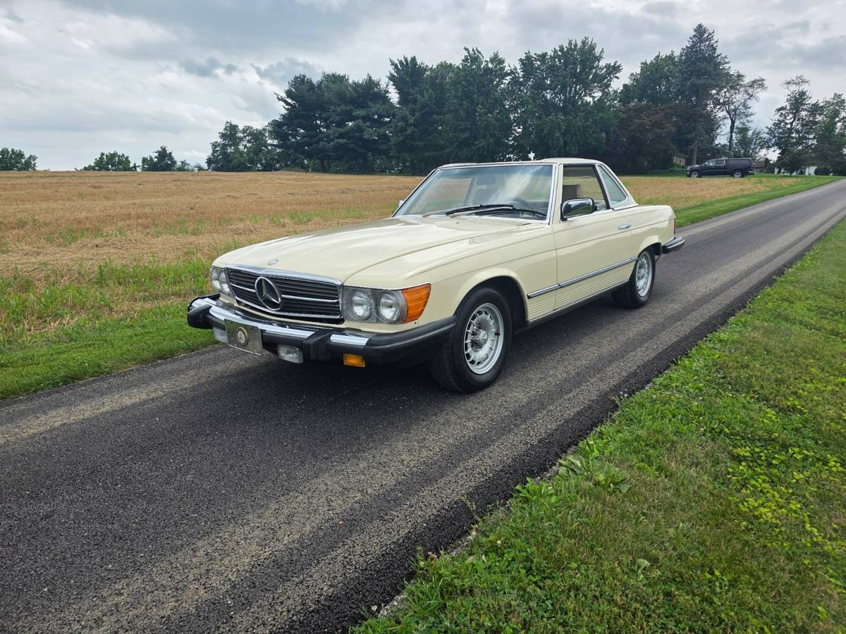 Mercedes-benz-380-380sl-1985-yellow-35