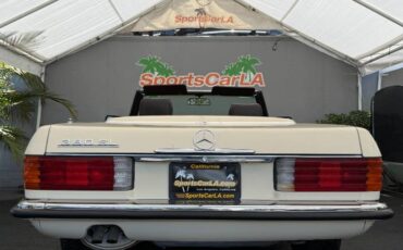 Mercedes-benz-380-class-1982-12