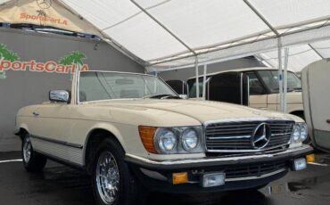 Mercedes-benz-380-class-1982-19