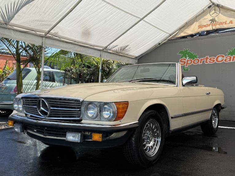 Mercedes-benz-380-class-1982-22