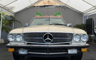 Mercedes-benz-380-class-1982-23